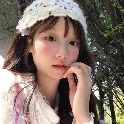 忧郁小女孩